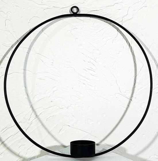 Pakarināms melns svečturis